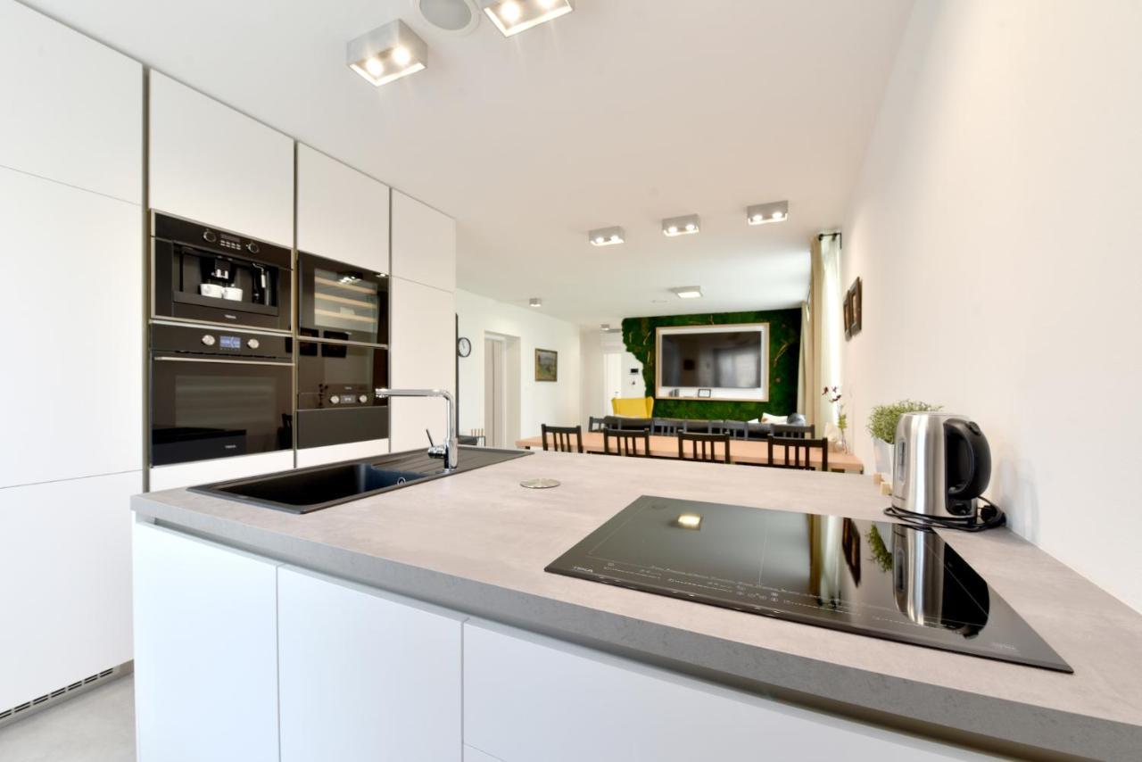 Apartman Sihot Trencin Bagian luar foto